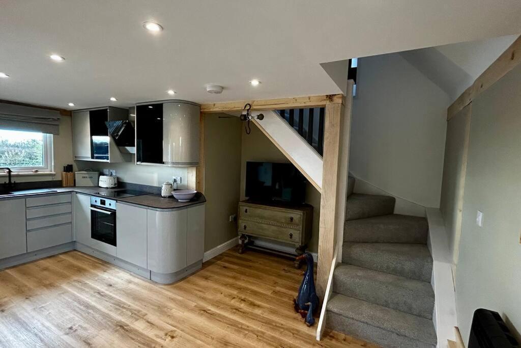 The Old Workshop - A Cosy Country Retreat Villa Gloucester Exterior foto